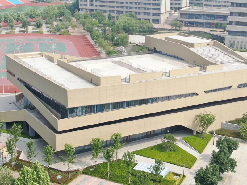 কেন আপনার পরবর্তী ক্যাম্পাস প্রকল্পের জন্য একটি স্কুল ইস্পাত বিল্ডিং চয়ন করুন?